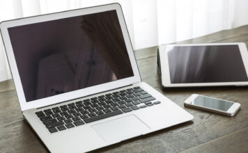 Pc portable ou tablette : que choisir pour les loisirs à la maison ?
